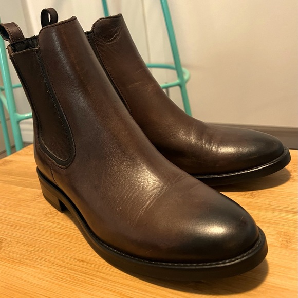 Thursday Boot Company Shoes - Brand New! Women's Thursday Chelsea Boots size 6.5